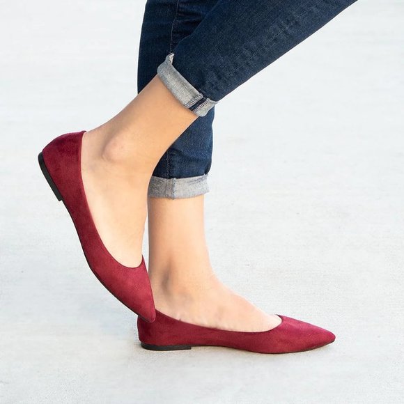 Forever Women Classy Pointed-Toe Suede Cushioned Flats - Burgundy - Size 6 - Picture 1 of 2